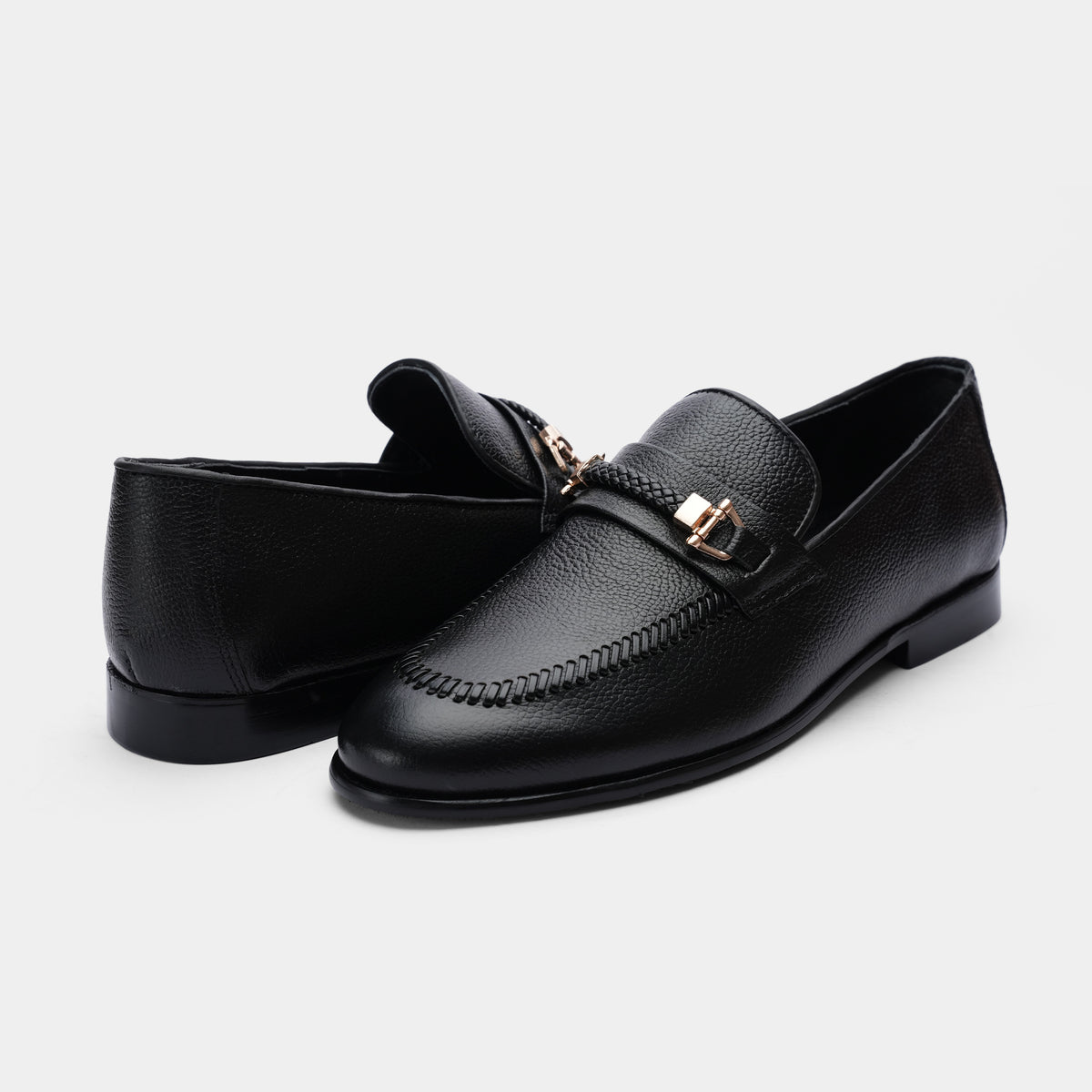 PEBBLE GRAIN LEATHER SHOE