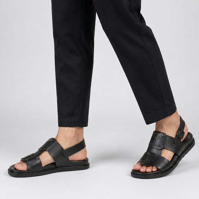 BLACK ANILINE LEATHER SANDAL