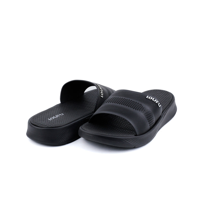TEXTURED RUBBER SLIDES
