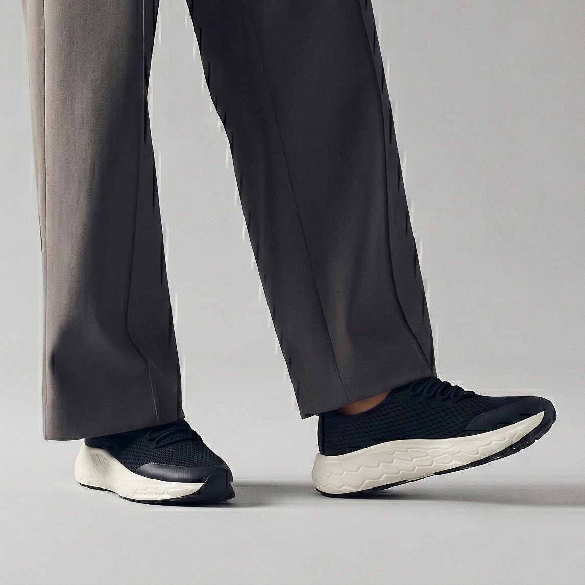 BLAC SLIP ONS SHOES - Hi-Street
