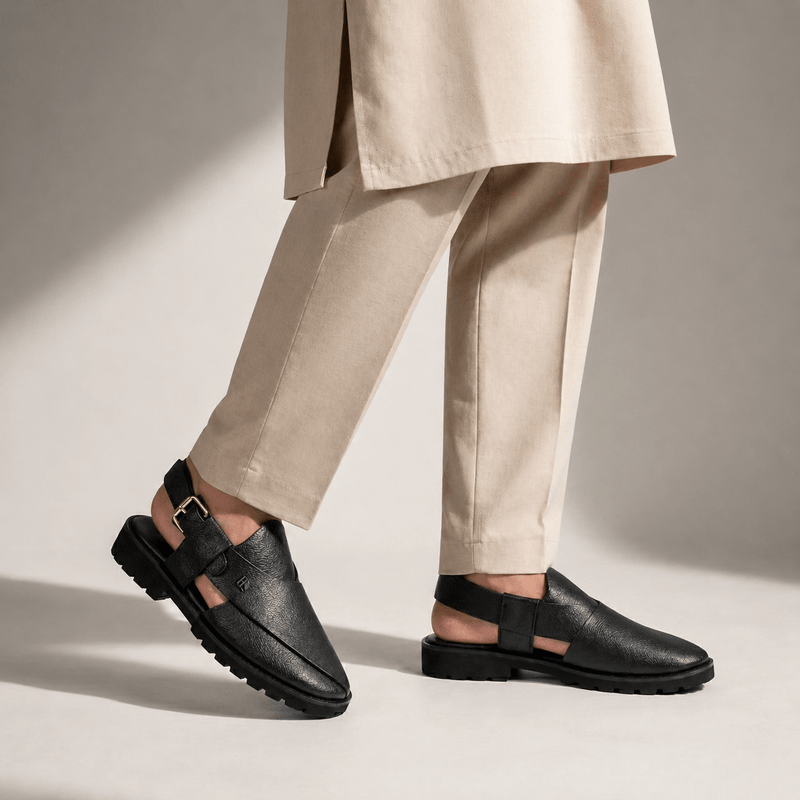 BLACK MILLED LEATHER SANDAL - Hi-Street