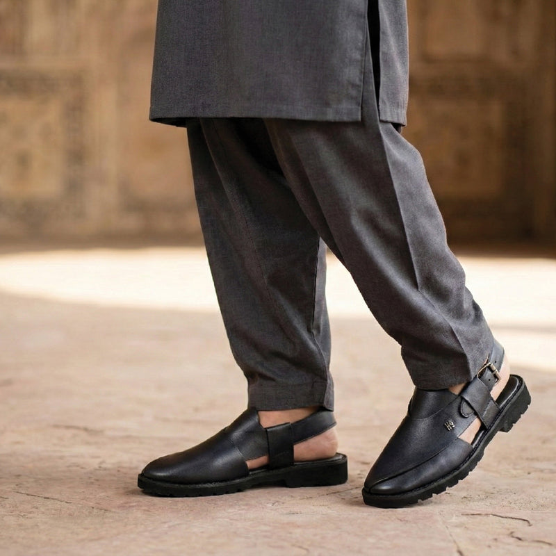 BLACK MILLED LEATHER SANDAL - Hi-Street