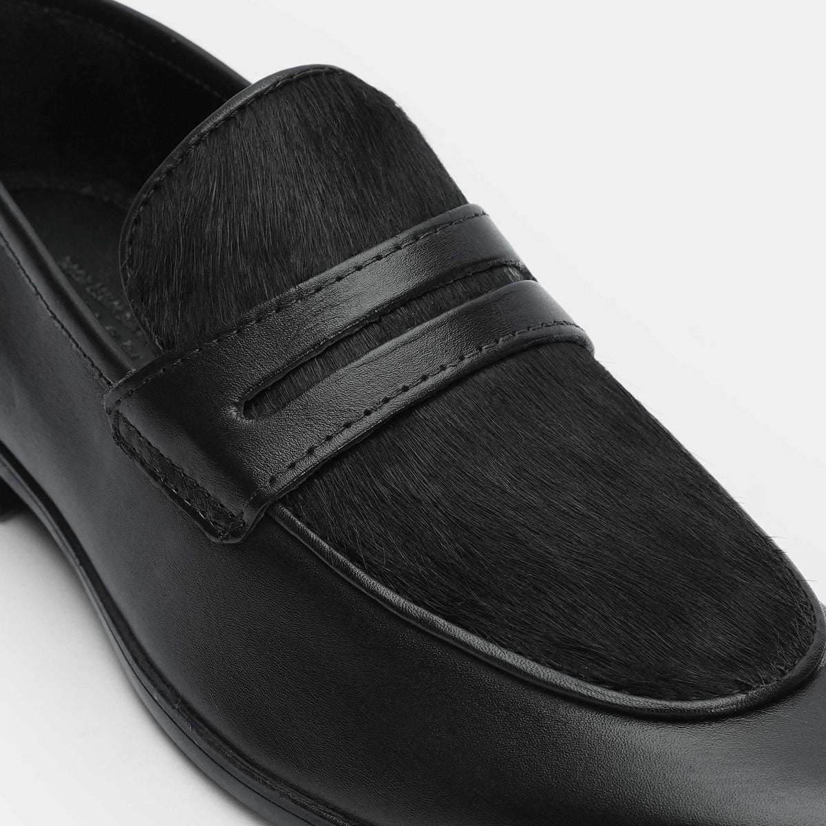 BLACK TEXTURED LEATHER PENNY LOAFERS - Hi-Street
