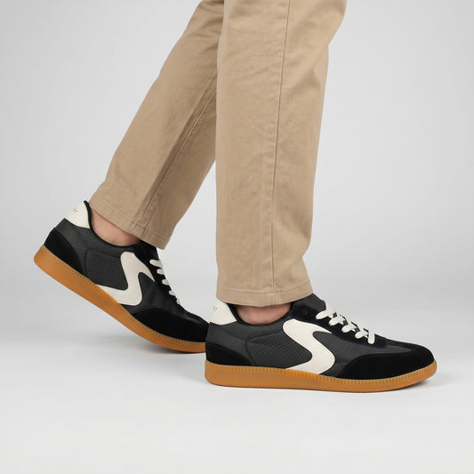 MULTI PIECE MESH SNEAKER