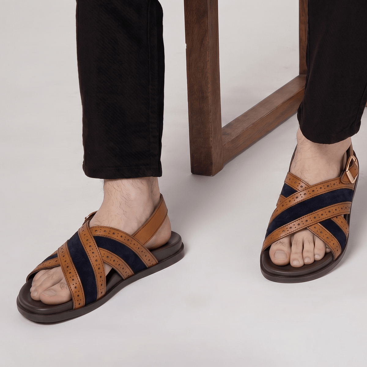 MULTI PIECE LEATHER SANDAL - Hi-Street