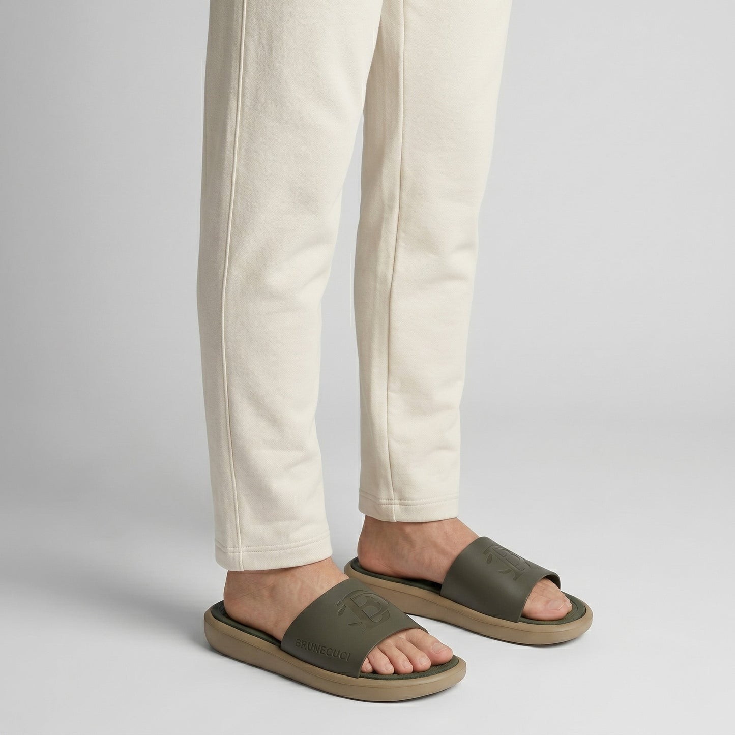 NOVA COMFORT SLIDES - Hi-Street