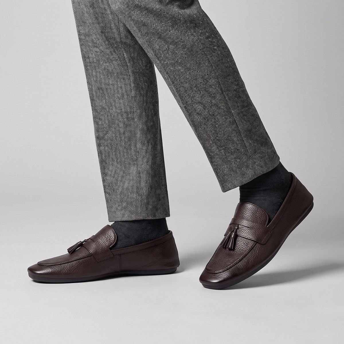 PEBBLE GRAIN TASSEL LEATHER SHOE - Hi-Street