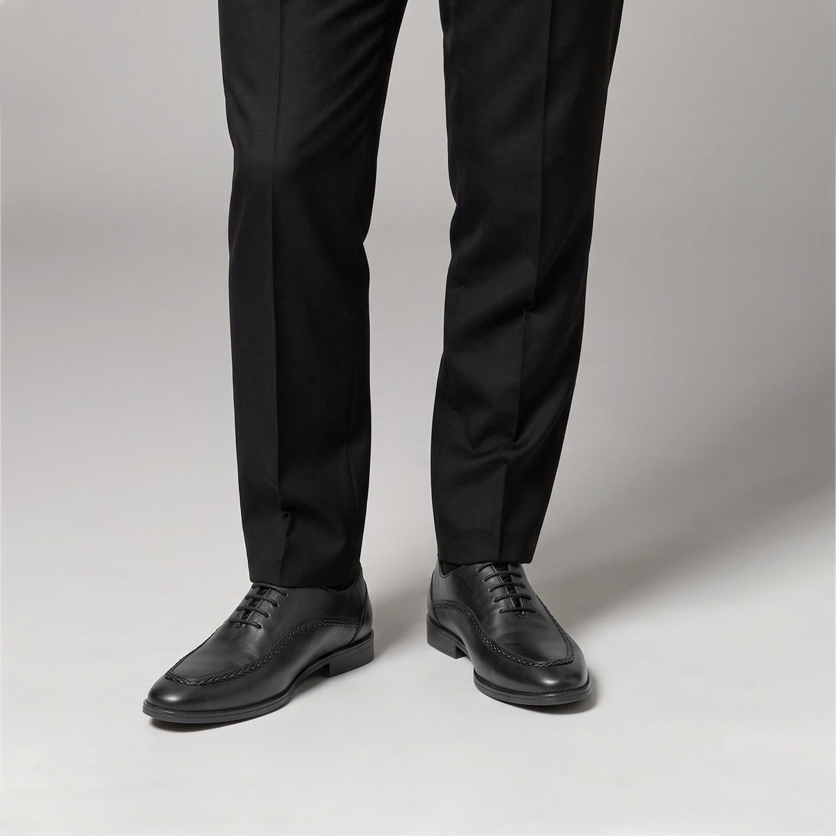 PLAIN BLACK LEATHER LACE UP SHOES - Hi-Street