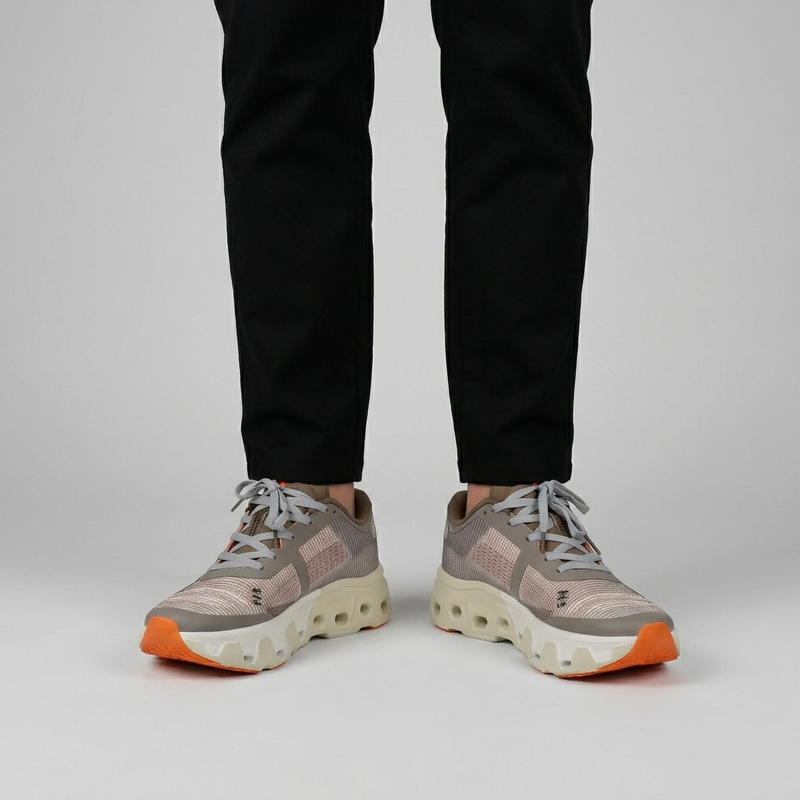 ULTRA SOFT LACE UP SHOES