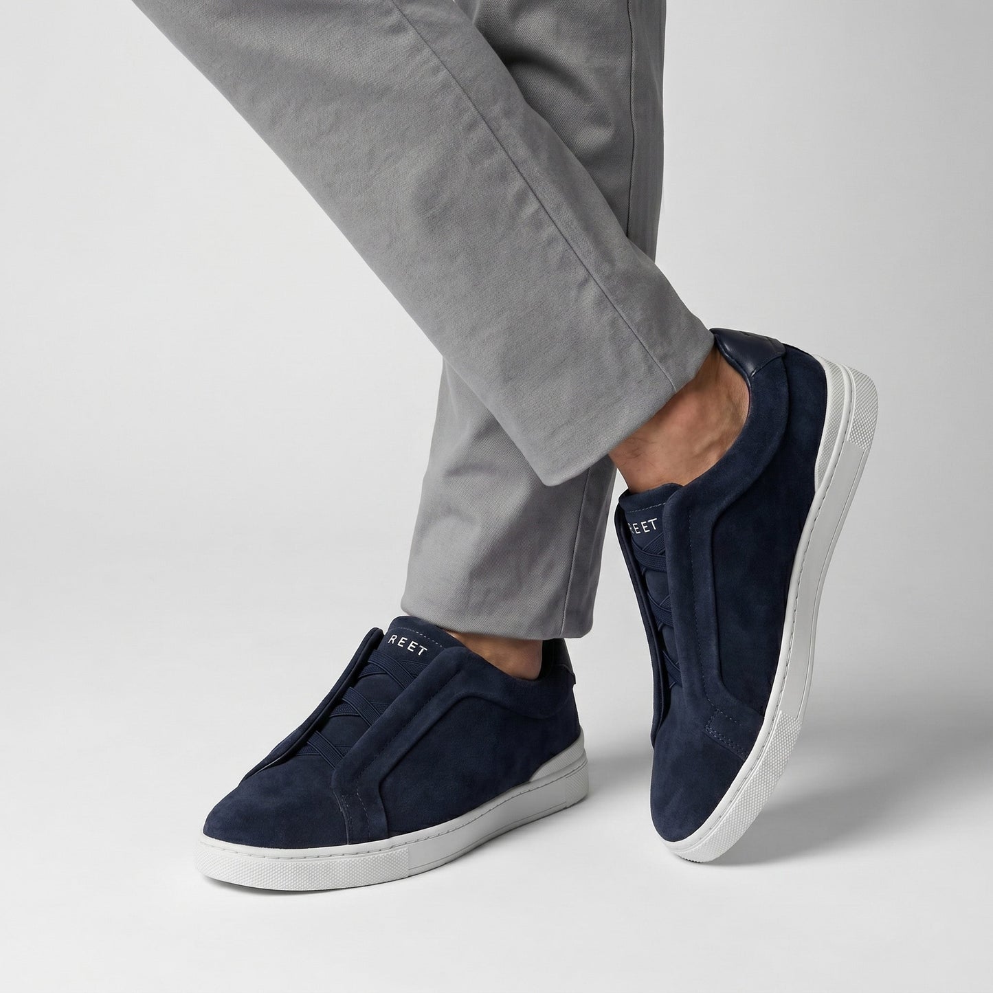 THREE STITCH SUEDE SNEAKER - Hi-Street