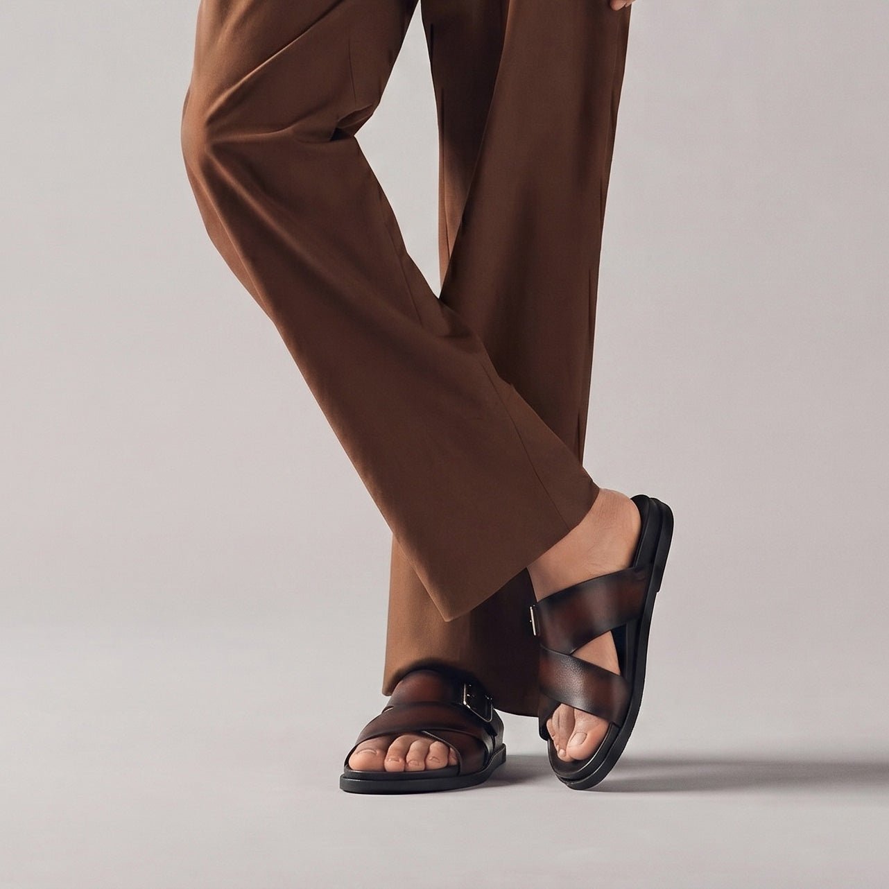 TOW TONE COMFORT SLIPPER - Hi-Street