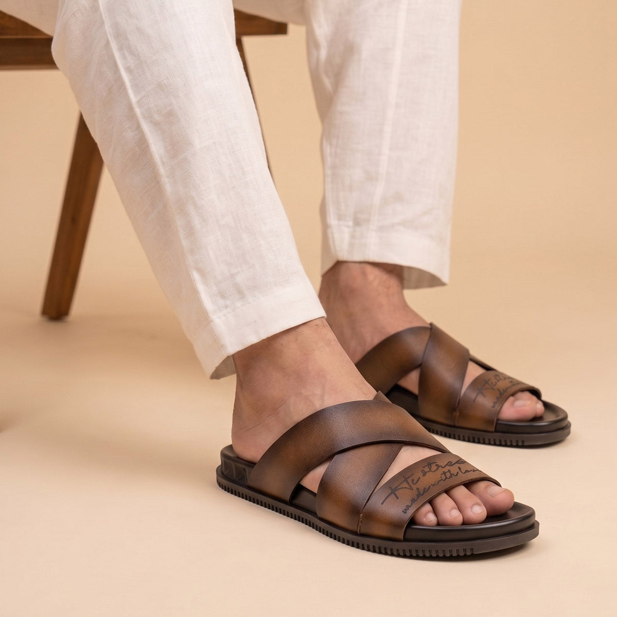 TWO TONE EVA COMFORT SLIPPER - Hi-Street