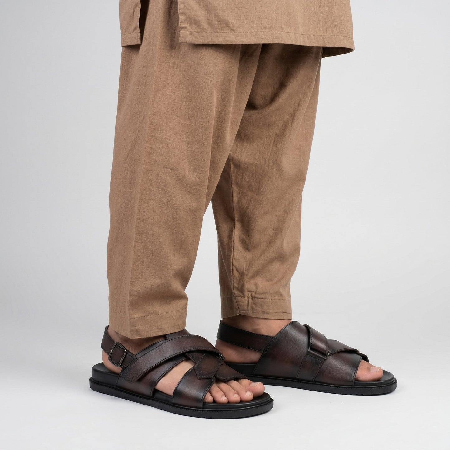 TWO TONE LEATHER SANDAL - Hi-Street