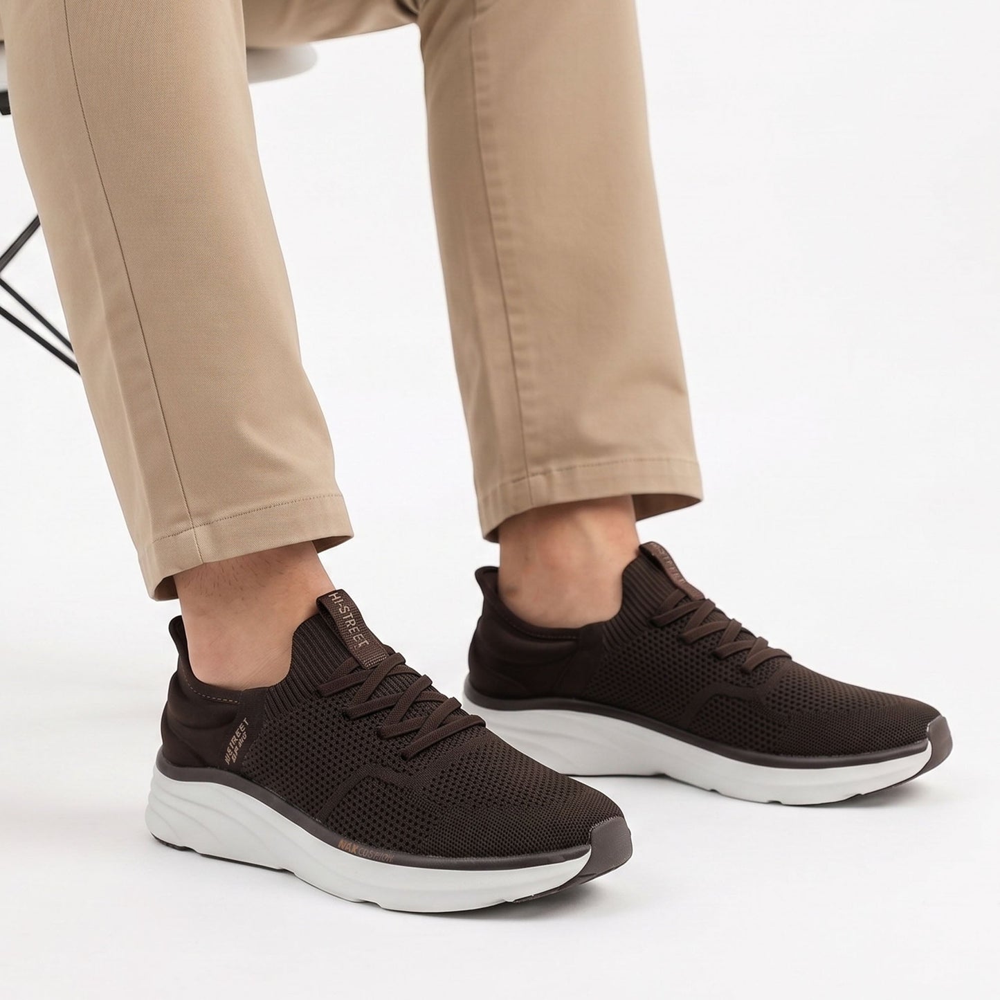 ULTRA LIGHT HANDS FREE SHOES - Hi-Street