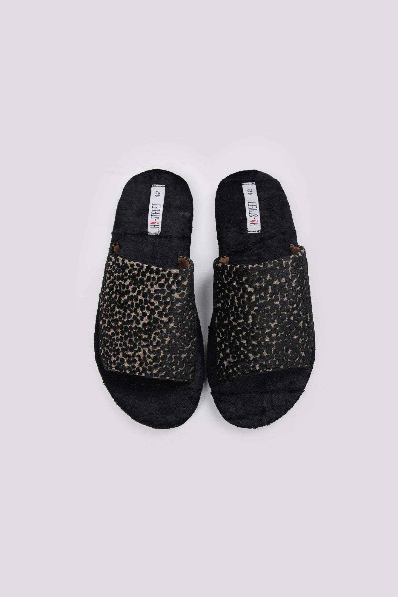 Contrast Soft Slipper