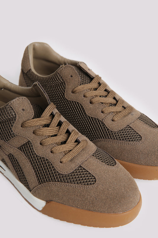 Brown Multi Metrial Sneaker