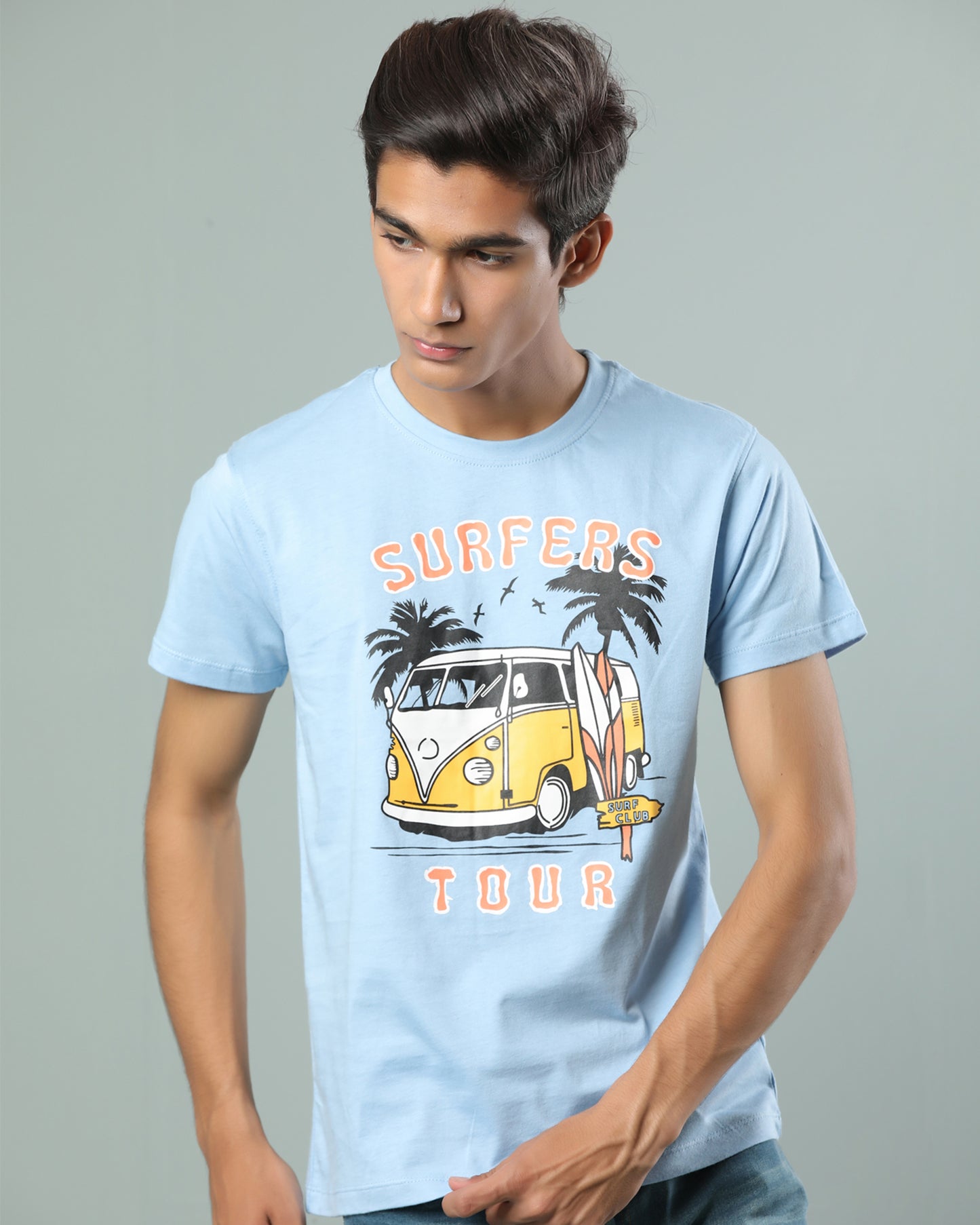 Surfers Graphic T-Shirt
