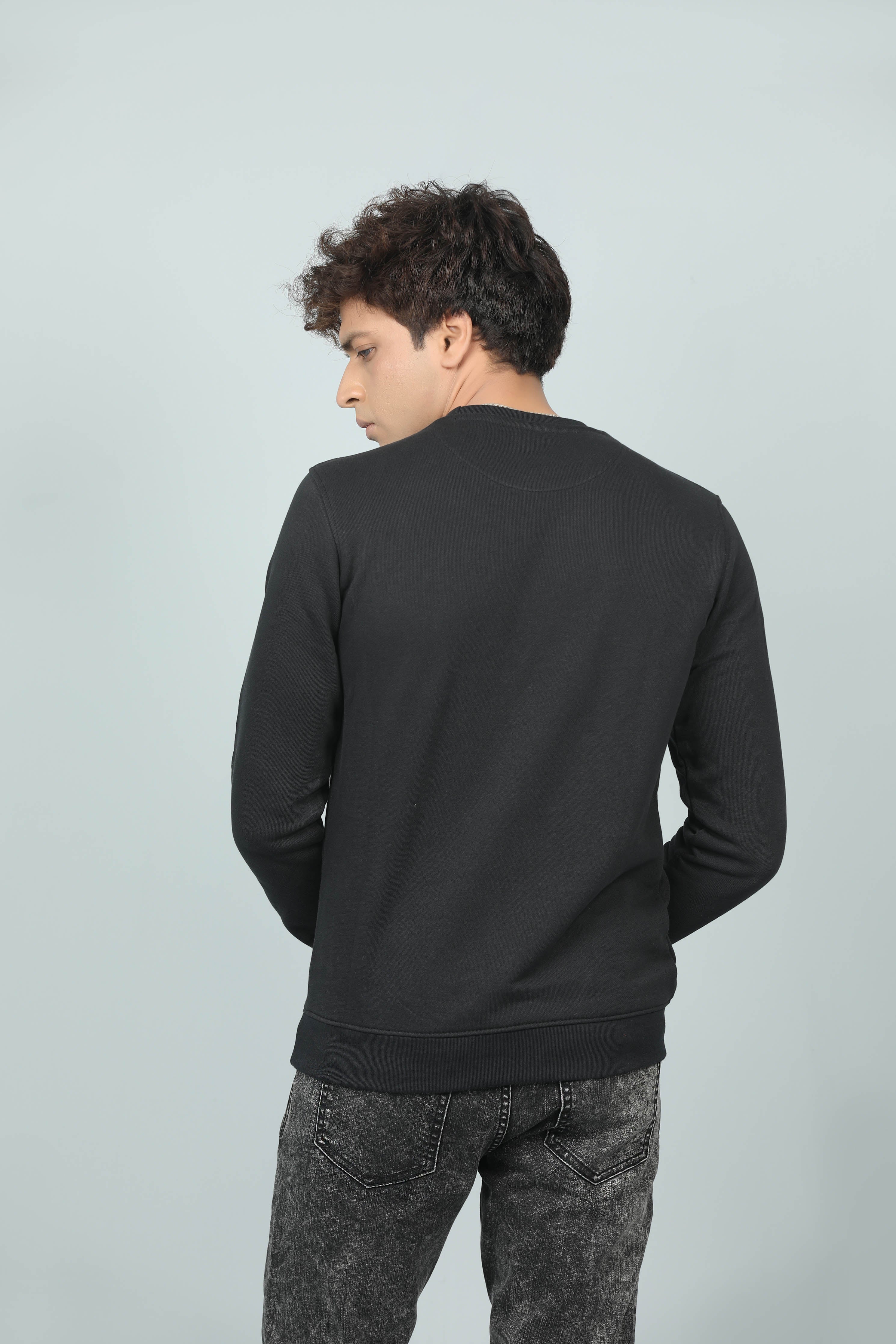 BLACK PRINTED SWEAT SHIRT