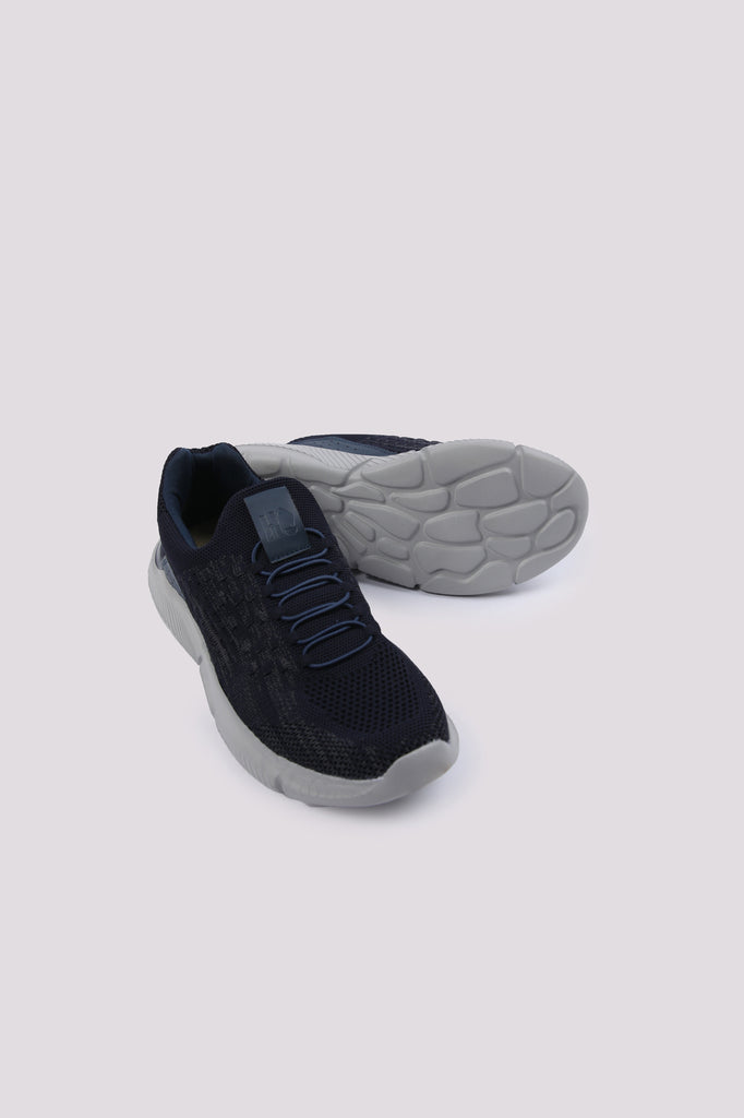 Lace up Comfort Trainer